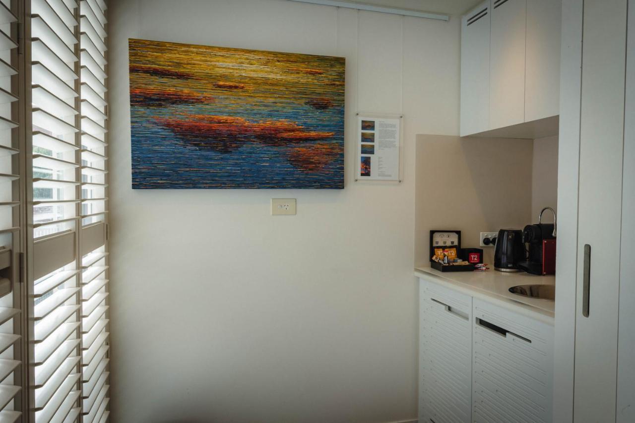 The Henry Jones Art Hotel Hobart Eksteriør billede A painting by the artist in a private collection
