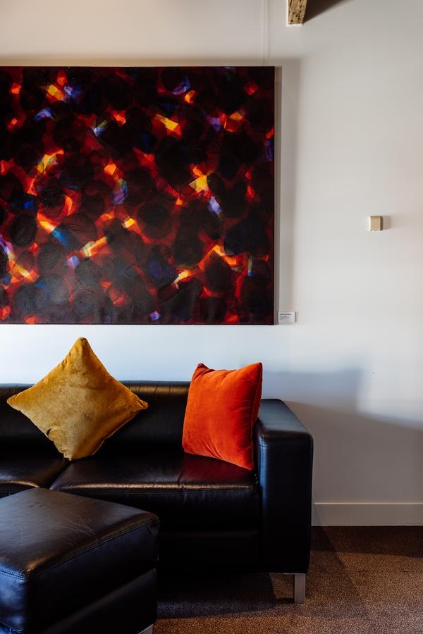 The Henry Jones Art Hotel Hobart Eksteriør billede A painting by the artist